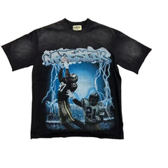 MAJESTIK Lightning Football Graphic Tee